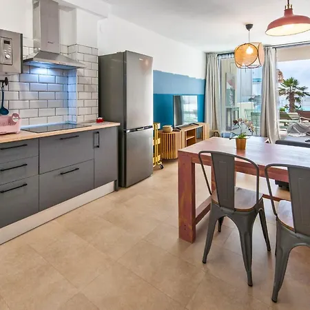 Ocean Waves 1 Cotillo