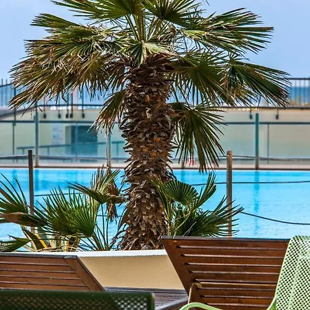 Apartment Ocean Waves 1 Cotillo