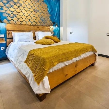 Ocean Waves 1 Apartman *